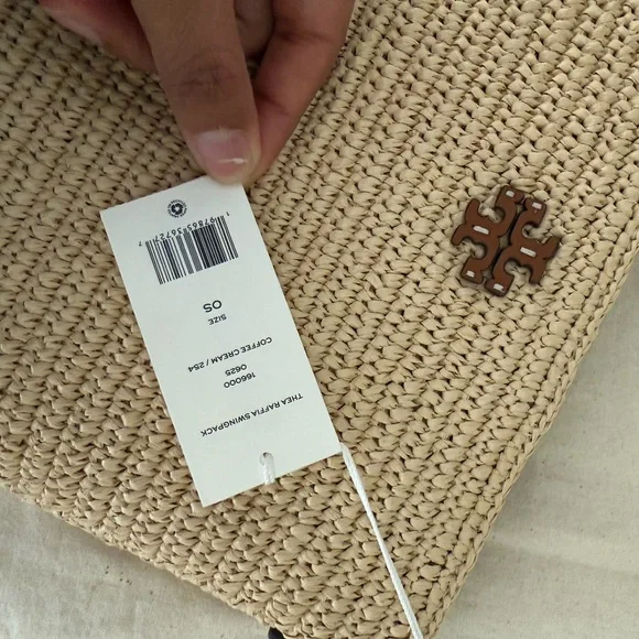 Tory Burch THEA RAFFIA SWINGPACK crossbody in COFFEE CREAM - Picture 9 of 10